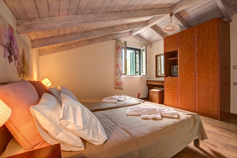 Gatsoulis Villas Apolpaina Екстер'єр фото